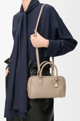 Amazona 23 Bag in Soft Grained Calfskin Amazona 23 Bag in Soft Grained Calfskin