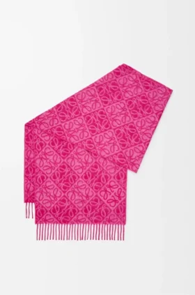 Anagram Scarf in Wool and Cashmere