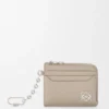 Anagram Square Coin Cardholder in Pebble Grained Calfskin Anagram Square Coin Cardholder in Pebble Grained Calfskin