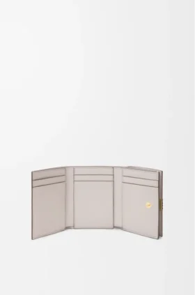 Anagram Trifold Wallet in Pebble Grained Calfskin