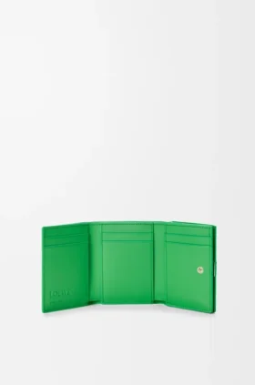 Anagram Trifold Wallet in Pebble Grained Calfskin