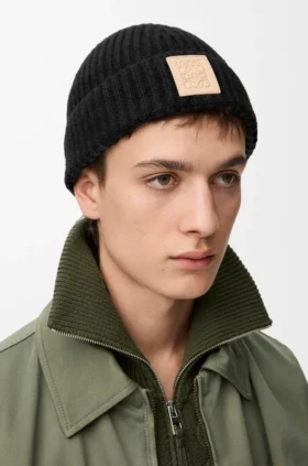 Beanie in Cashmere