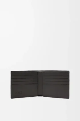 Bifold Wallet in Textured Classic Calfskin