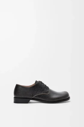 Campo Derby in Cracked Calfskin