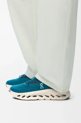 Cloudtilt Hi Sneaker