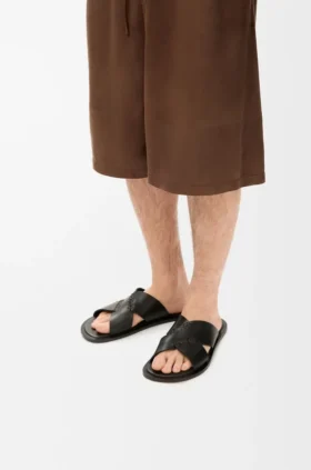 Flex Criss-Cross Slide in Vegetable-Tanned Calfskin