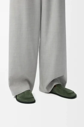 Flex Loafer in Suede