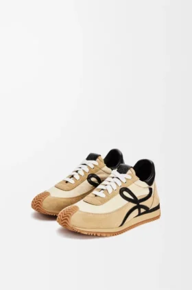 Flow Runner in Nylon and Suede