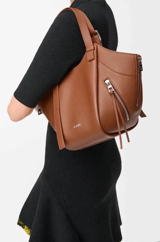 Hammock Flip Bag in Classic Calfskin Hammock Flip Bag in Classic Calfskin