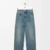 Jeans in Denim