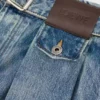 Jeans in Denim