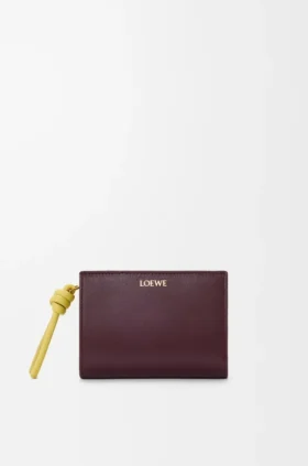 Knot Compact Wallet in Shiny Nappa Calfskin