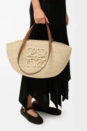 Medium Eclipse Basket in Raffia and Calfskin