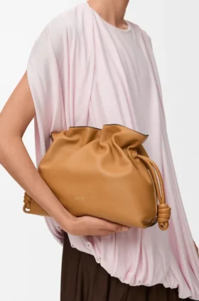 Medium Flamenco Clutch in Nappa Calfskin