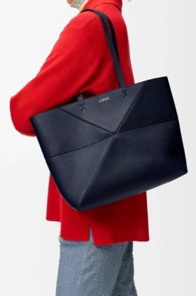 Medium Horizontal Puzzle Fold Tote in Soft Grained Calfskin