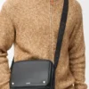 Medium Pebble Messenger Bag in Smooth Calfskin