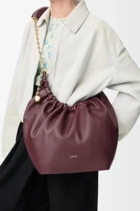 Medium Squeeze Bag in Mellow Nappa Lambskin