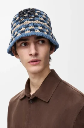 Patch Crochet Bucket Hat in Raffia and Calfskin