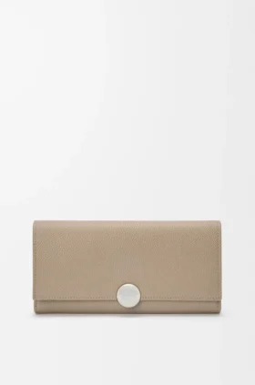 Pebble Continental Wallet in Pebble Grained Calfskin