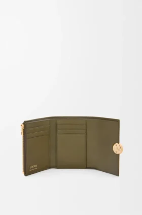 Pebble Small Vertical Wallet in Pebble Grained Calfskin Pebble Small Vertical Wallet in Pebble Grained Calfskin