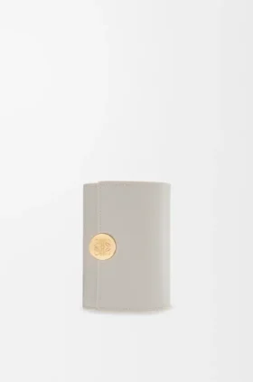 Pebble Small Vertical Wallet in Shiny Nappa Calfskin