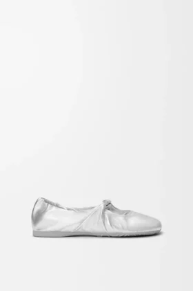 Pebble Soft Ballerina in Laminated Nappa Lambskin