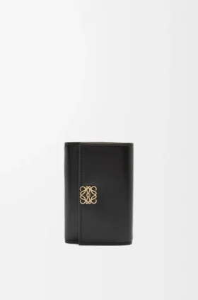 Puffer Anagram Small Vertical Wallet in Shiny Nappa Calfskin