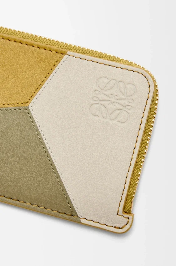 Puzzle Coin Cardholder in Classic Calfskin Puzzle Coin Cardholder in Classic Calfskin