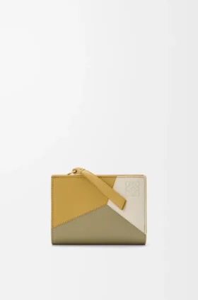 Puzzle Compact Wallet in Classic Calfskin
