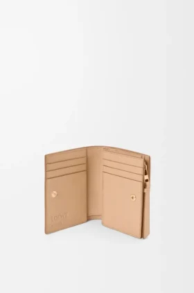 Puzzle Compact Wallet in Classic Calfskin