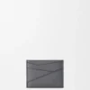 Puzzle Plain Cardholder in Supple Grained Calfskin Puzzle Plain Cardholder in Supple Grained Calfskin