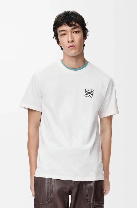 Regular Fit T-Shirt in Cotton Regular Fit T-Shirt in Cotton
