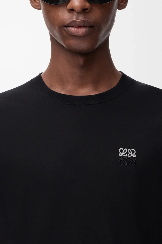 Regular Fit T-Shirt in Cotton Regular Fit T-Shirt in Cotton