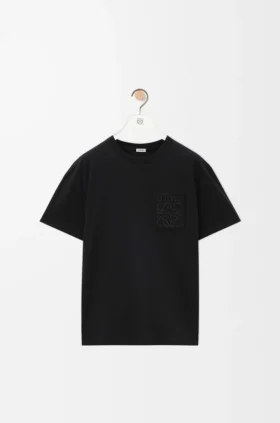 Relaxed Fit T-Shirt in Cotton Relaxed Fit T-Shirt in Cotton