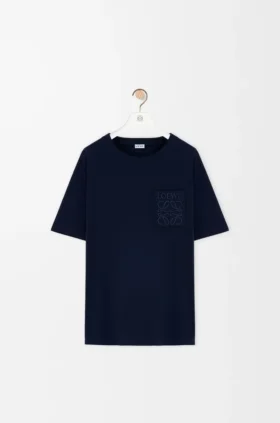 Relaxed Fit T-Shirt in Cotton Relaxed Fit T-Shirt in Cotton