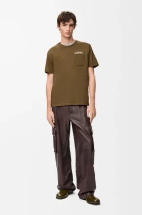 Relaxed Fit T-Shirt in Cotton Relaxed Fit T-Shirt in Cotton