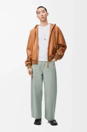 Relaxed Fit T-Shirt in Cotton Relaxed Fit T-Shirt in Cotton