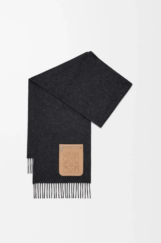 Scarf in Wool and Cashmere Scarf in Wool and Cashmere