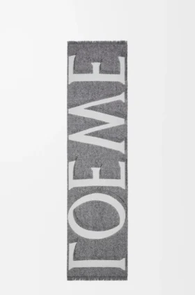 Scarf in Wool and Cashmere
