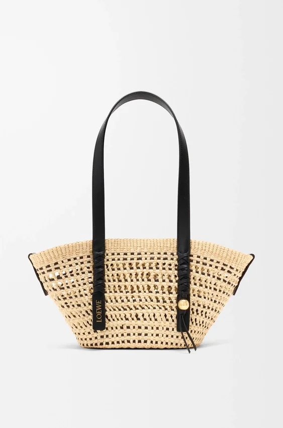 Small Braid Basket in Iraca Palm Ad Calfskin Small Braid Basket in Iraca Palm Ad Calfskin