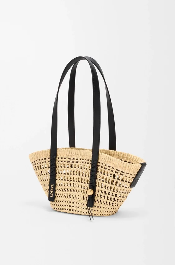 Small Braid Basket in Iraca Palm Ad Calfskin Small Braid Basket in Iraca Palm Ad Calfskin