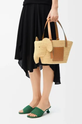 Small Elephant Basket in Raffia and Calfskin