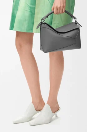 Small Puzzle Edge Bag in Classic Calfskin