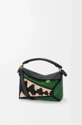 Small Puzzle Edge Bag in Raffia and Calfskin