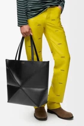 Xl Puzzle Fold Tote in Shiny Calfskin
