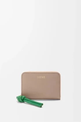 Zipped Coin Purse in Shiny Nappa Calfskin